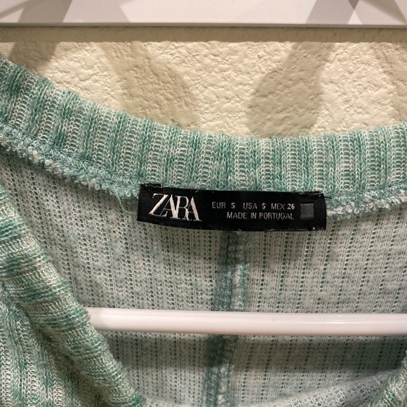 Zara ribbed midi dress - Picture 2 of 4